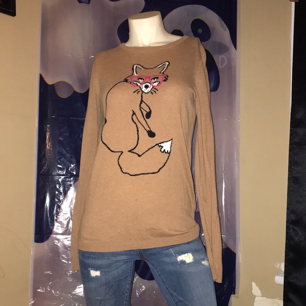 Foxy sweater